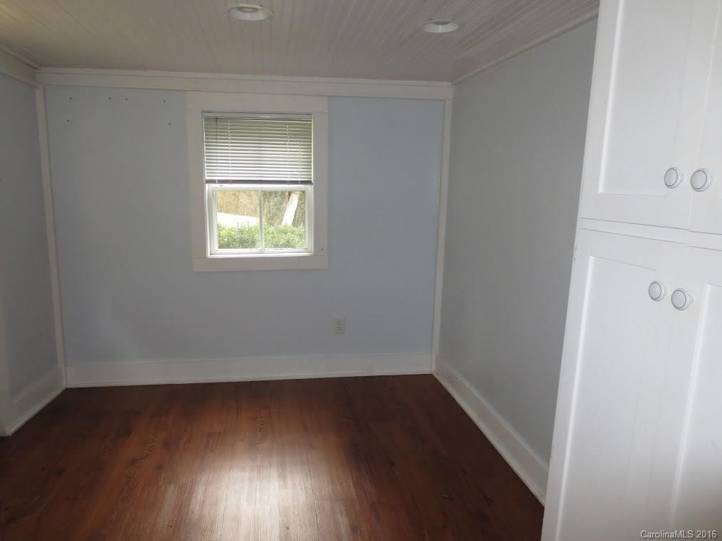 197 Nicholson Cove - Photo 7