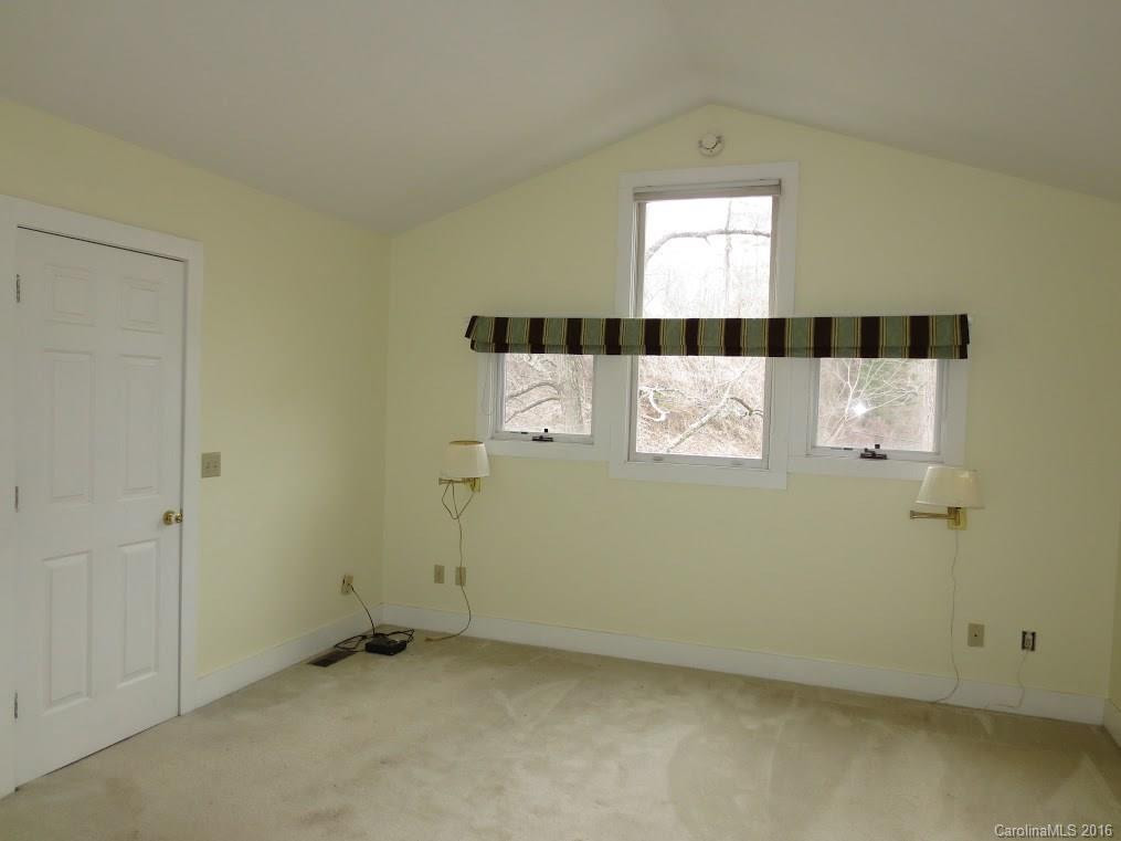 197 Nicholson Cove - Photo 10