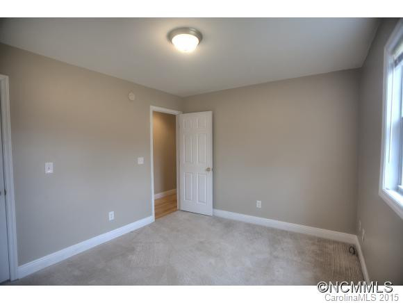 18 Barclay Road - Photo 9