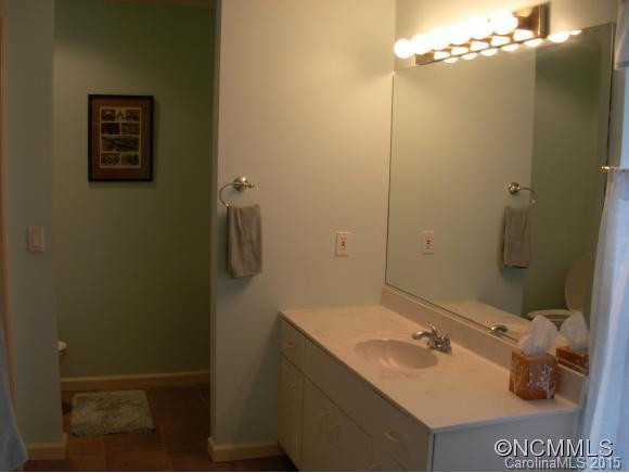 213 Club Drive - Photo 11