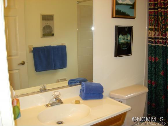 213 Club Drive - Photo 14