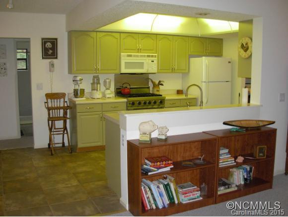 213 Club Drive - Photo 7