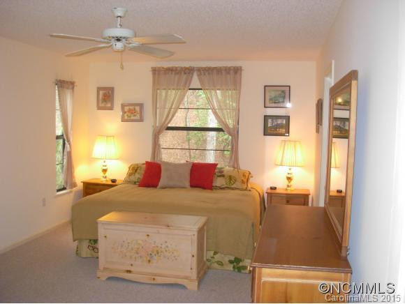 213 Club Drive - Photo 9