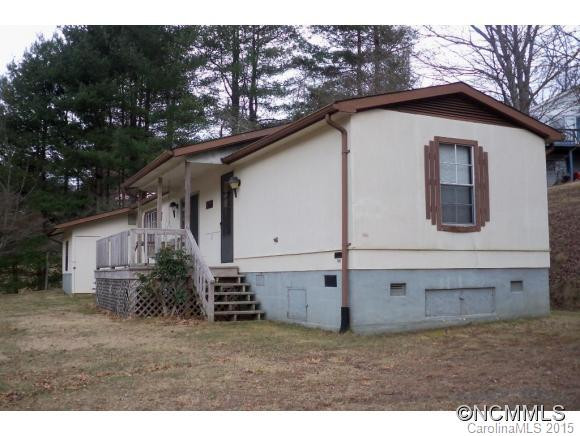 277 Country Ln