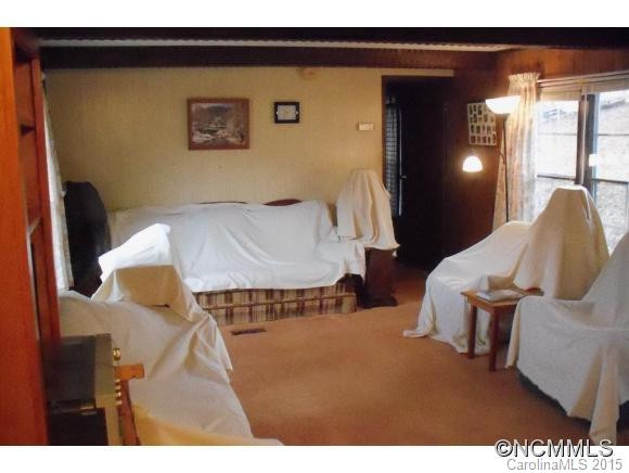 277 Country Ln - Photo 2