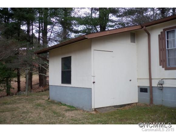 277 Country Ln - Photo 15