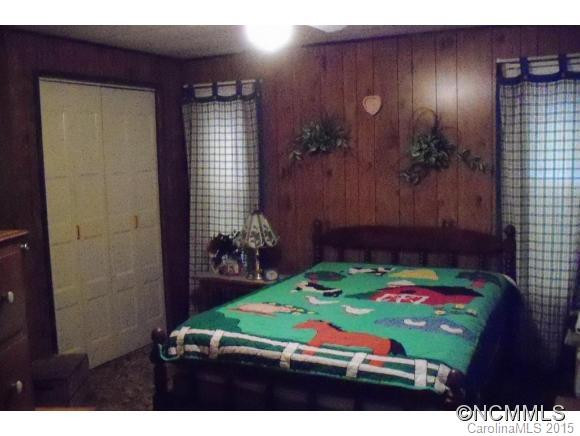 277 Country Ln - Photo 5