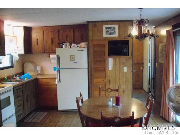 277 Country Ln - Photo 9