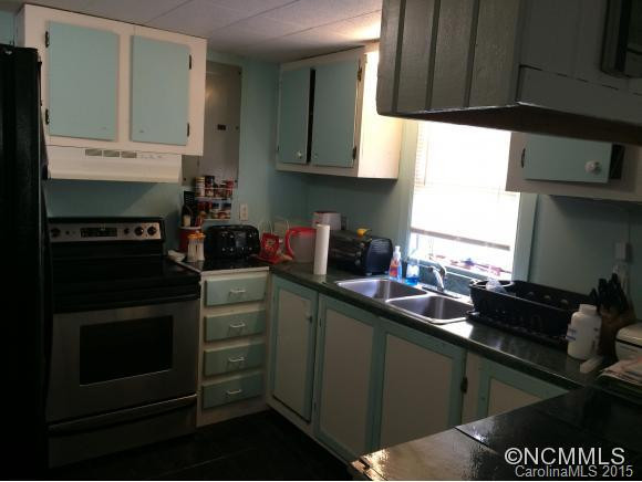 282 Lester Lane - Photo 4