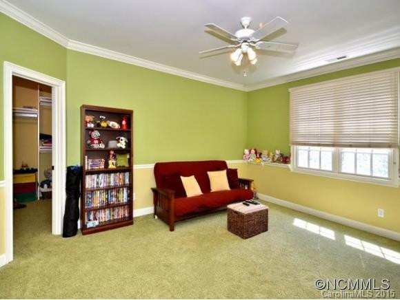 1640 Olmsted Drive - Photo 18