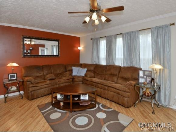 68 Freno Drive - Photo 3