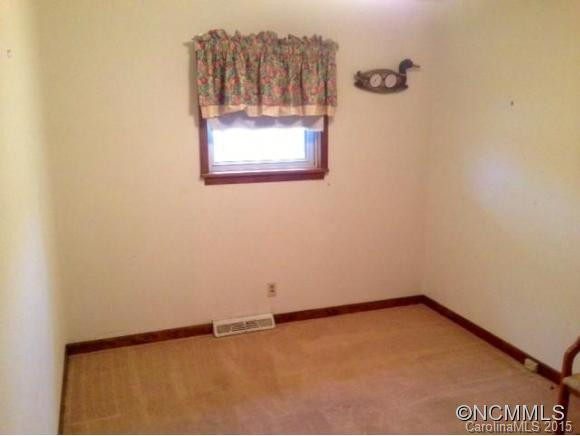 142 Hyatt Street - Photo 15