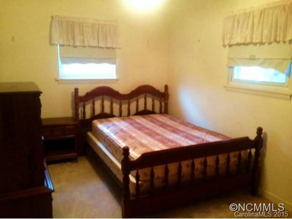 142 Hyatt Street - Photo 9