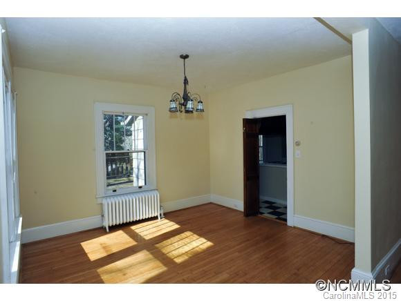 35 Winthrop Road - Photo 13