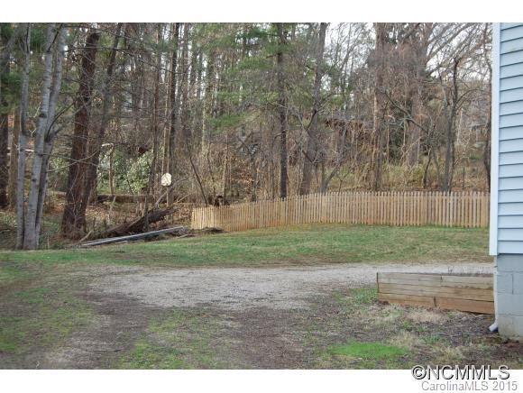 20 Bassett Road - Photo 11