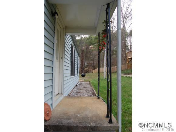 20 Bassett Road - Photo 12