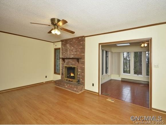 34 STOCKWOOD LN - Photo 4