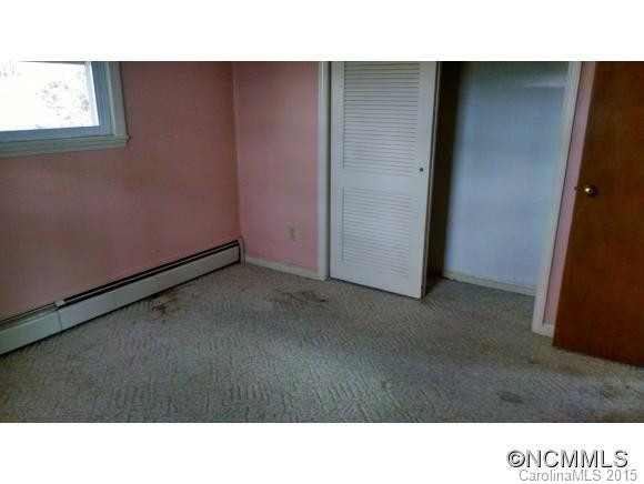 669 Mountain View Road - Photo 5