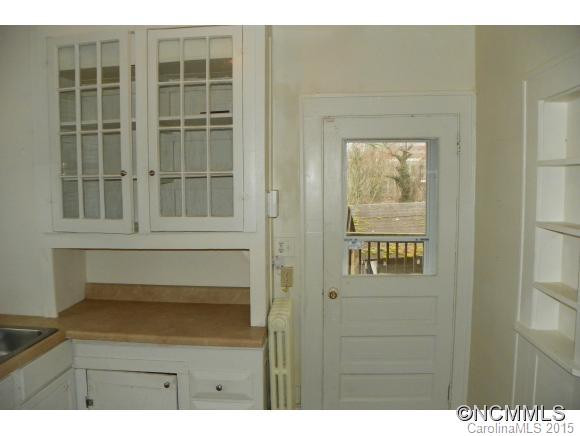41 Forest Hill - Photo 11