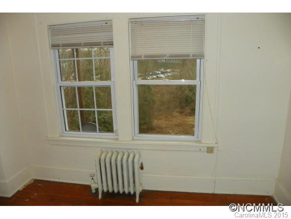 41 Forest Hill - Photo 16