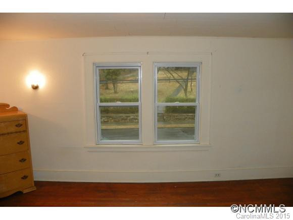 41 Forest Hill - Photo 18