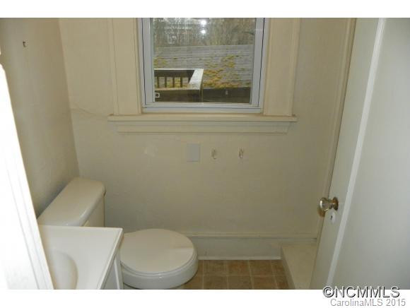 41 Forest Hill - Photo 24