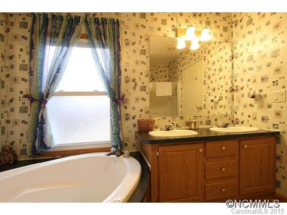 22 Country Gardens Lane - Photo 9