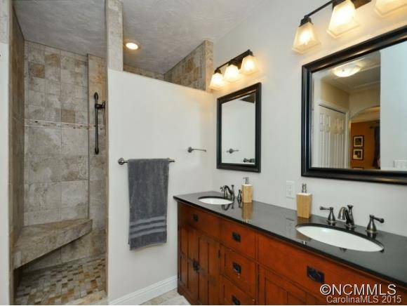48 WHITE PINE CIRCLE - Photo 13