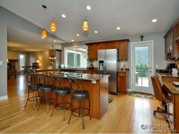 48 WHITE PINE CIRCLE - Photo 8