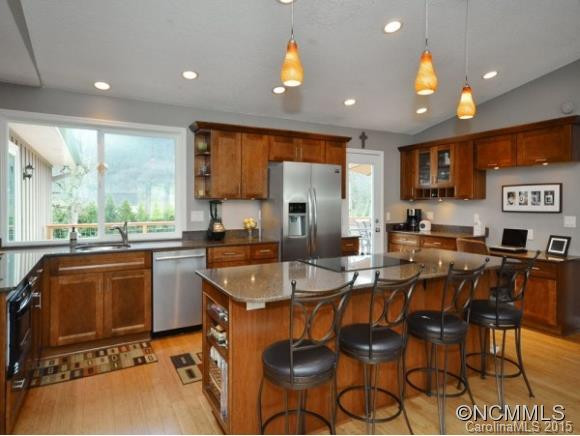 48 WHITE PINE CIRCLE - Photo 9