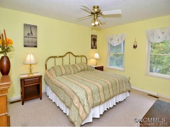 1053 Wickins Drive - Photo 6