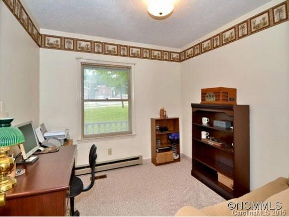 1053 Wickins Drive - Photo 9