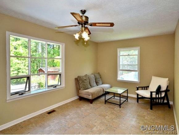 1053 Wickins Drive - Photo 10