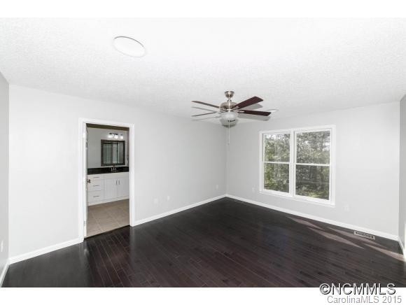 656 Shawn Rachel Parkway - Photo 13