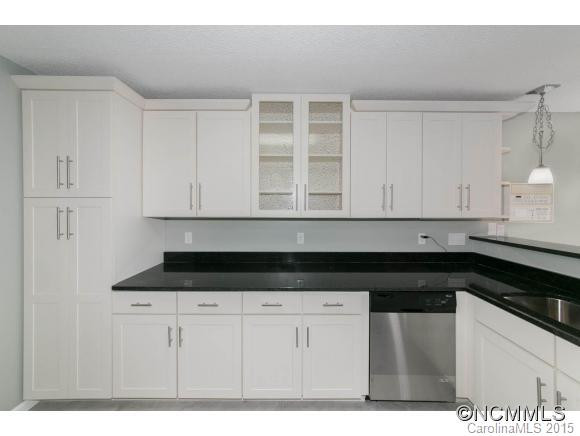 656 Shawn Rachel Parkway - Photo 10