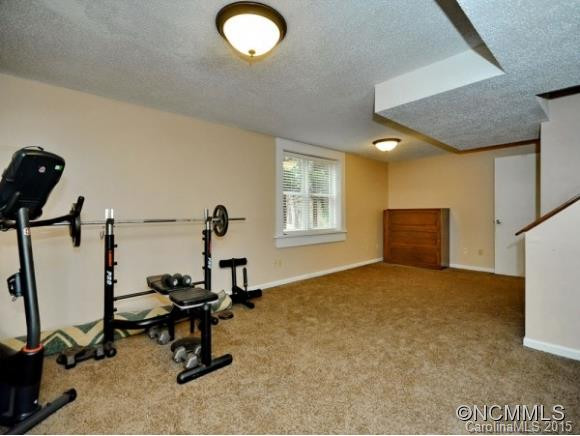 10 TWO OAKS DRIVE - Photo 13