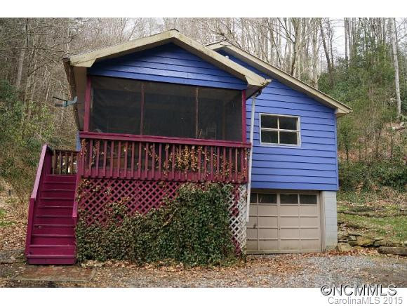 233 Acorn Drive