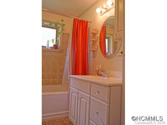 233 Acorn Drive - Photo 12