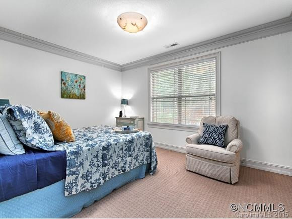 46 Village Pointe Lane - Photo 15