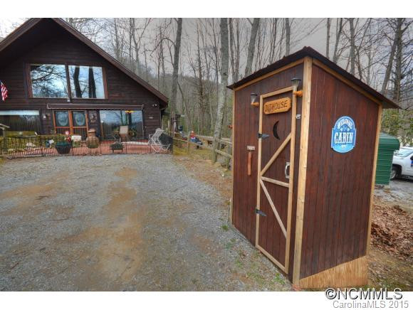 367 Biodome Drive - Photo 2