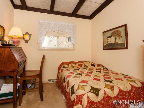 1 Valley Lane - Photo 18