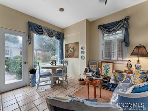 84 Kimberly Avenue - Photo 10