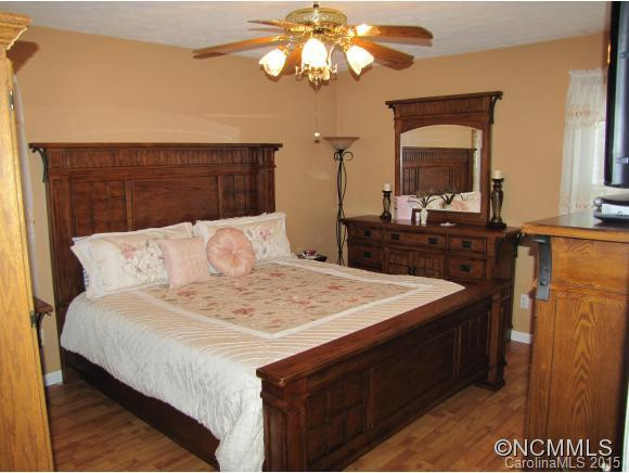4 Breezy Drive - Photo 15