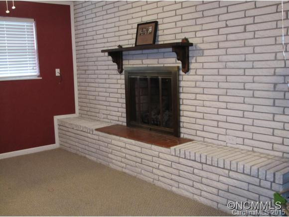 4 Breezy Drive - Photo 3