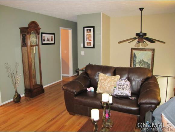 4 Breezy Drive - Photo 8