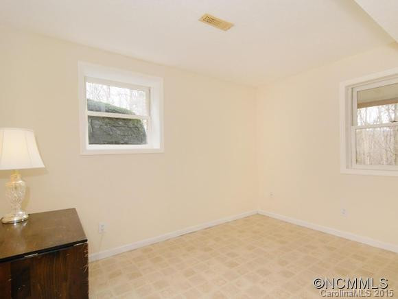 142 Secret Lane - Photo 18