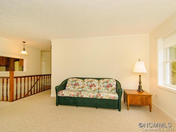 142 Secret Lane - Photo 8
