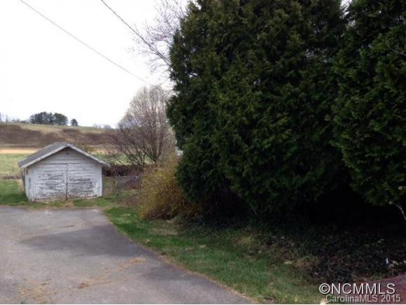 2511 New Leicester Highway - Photo 4