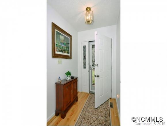 5 Creekside Court - Photo 3