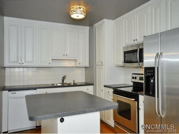 7 STOCKBRIDGE PLACE - Photo 4